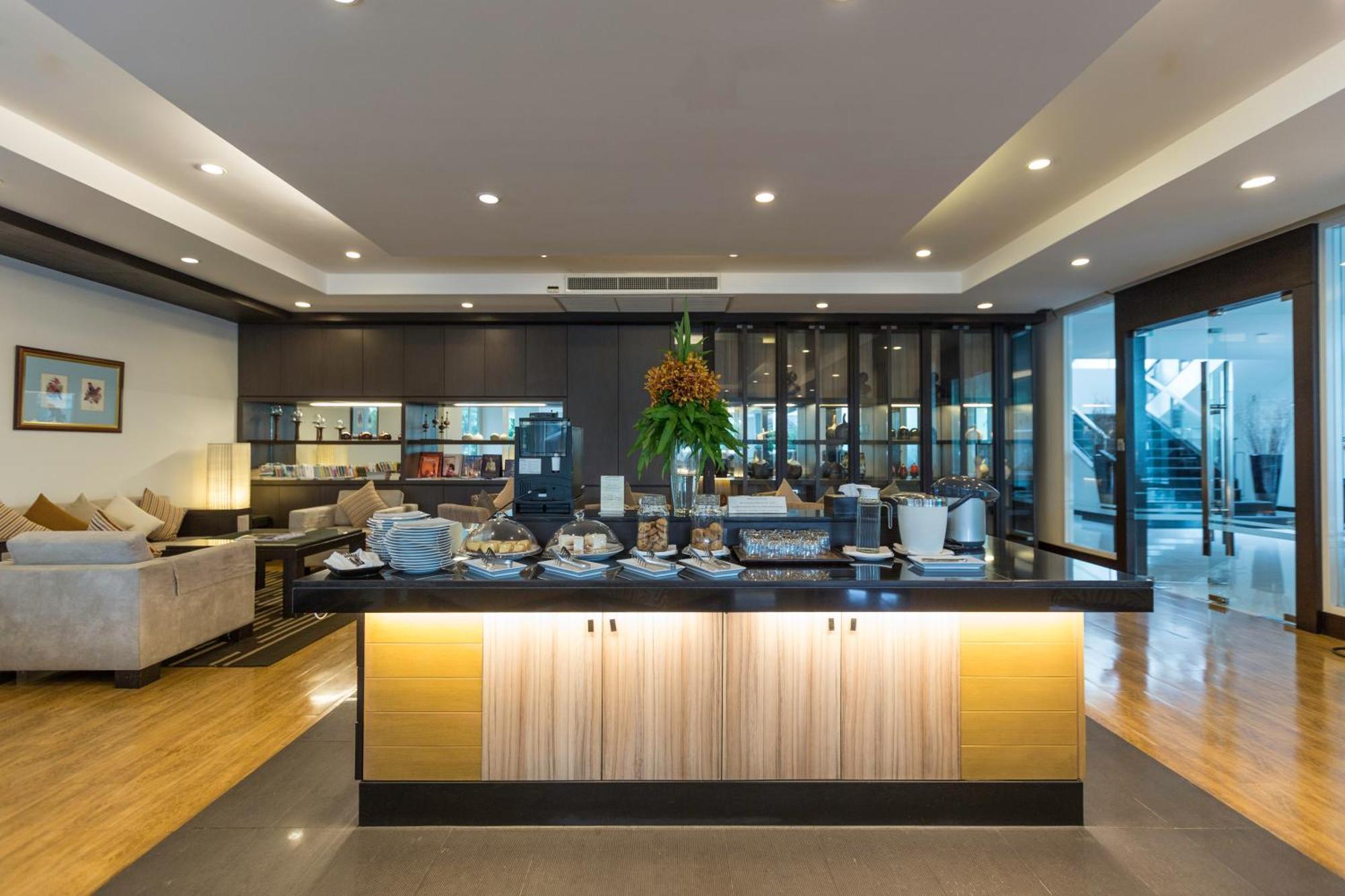 Kantary Hotel Kabinburi Экстерьер фото