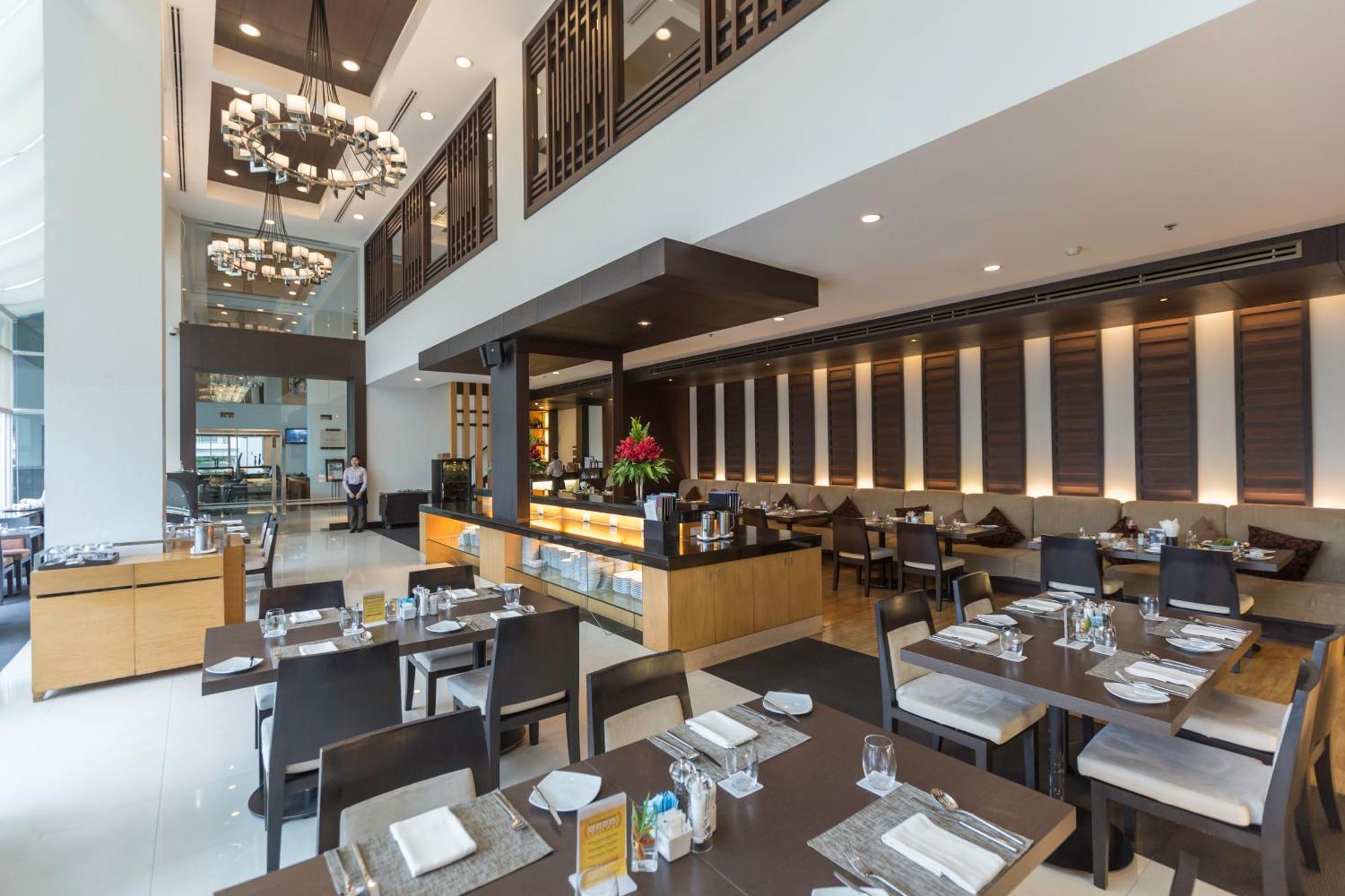 Kantary Hotel Kabinburi Экстерьер фото