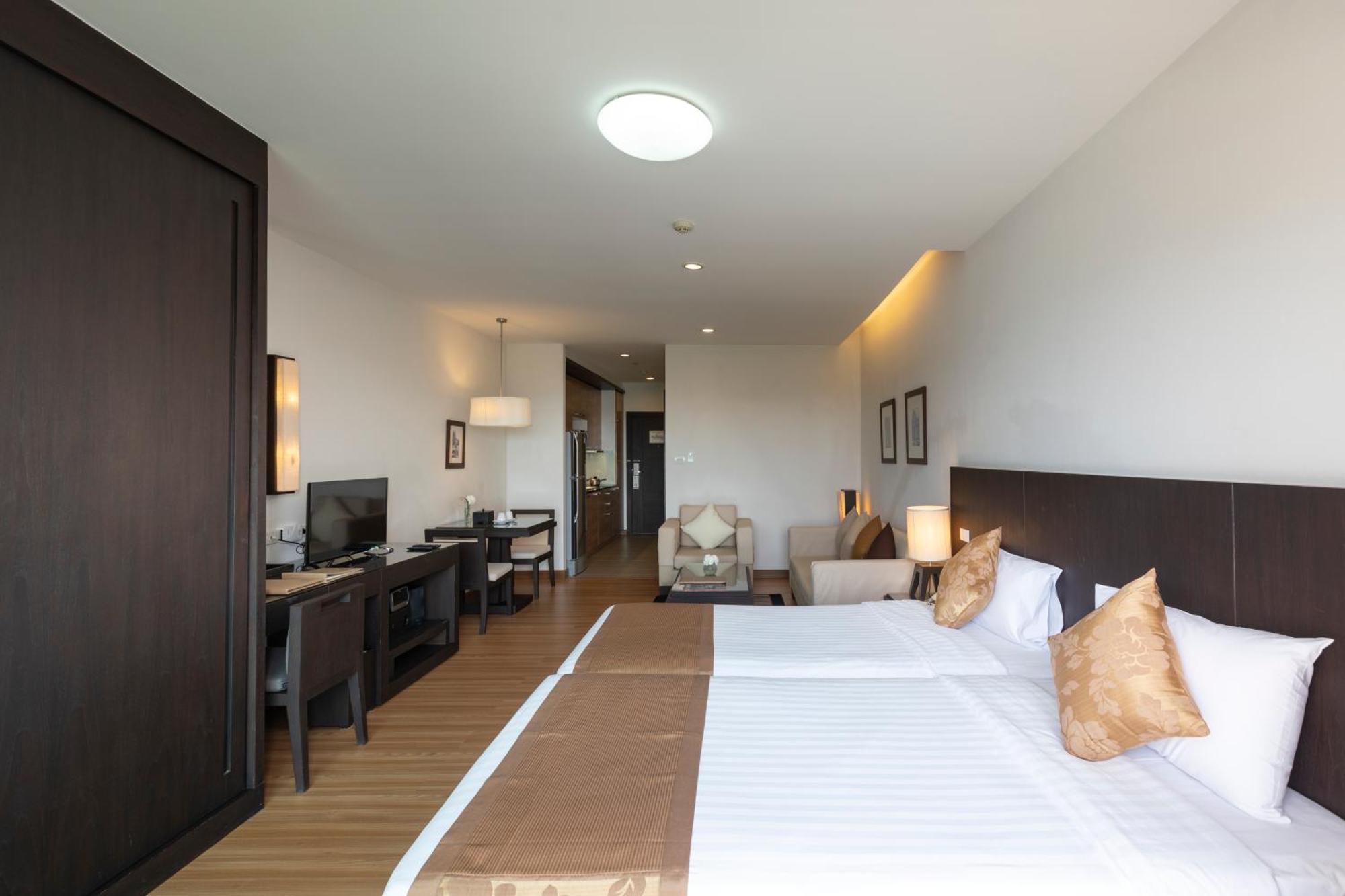 Kantary Hotel Kabinburi Экстерьер фото