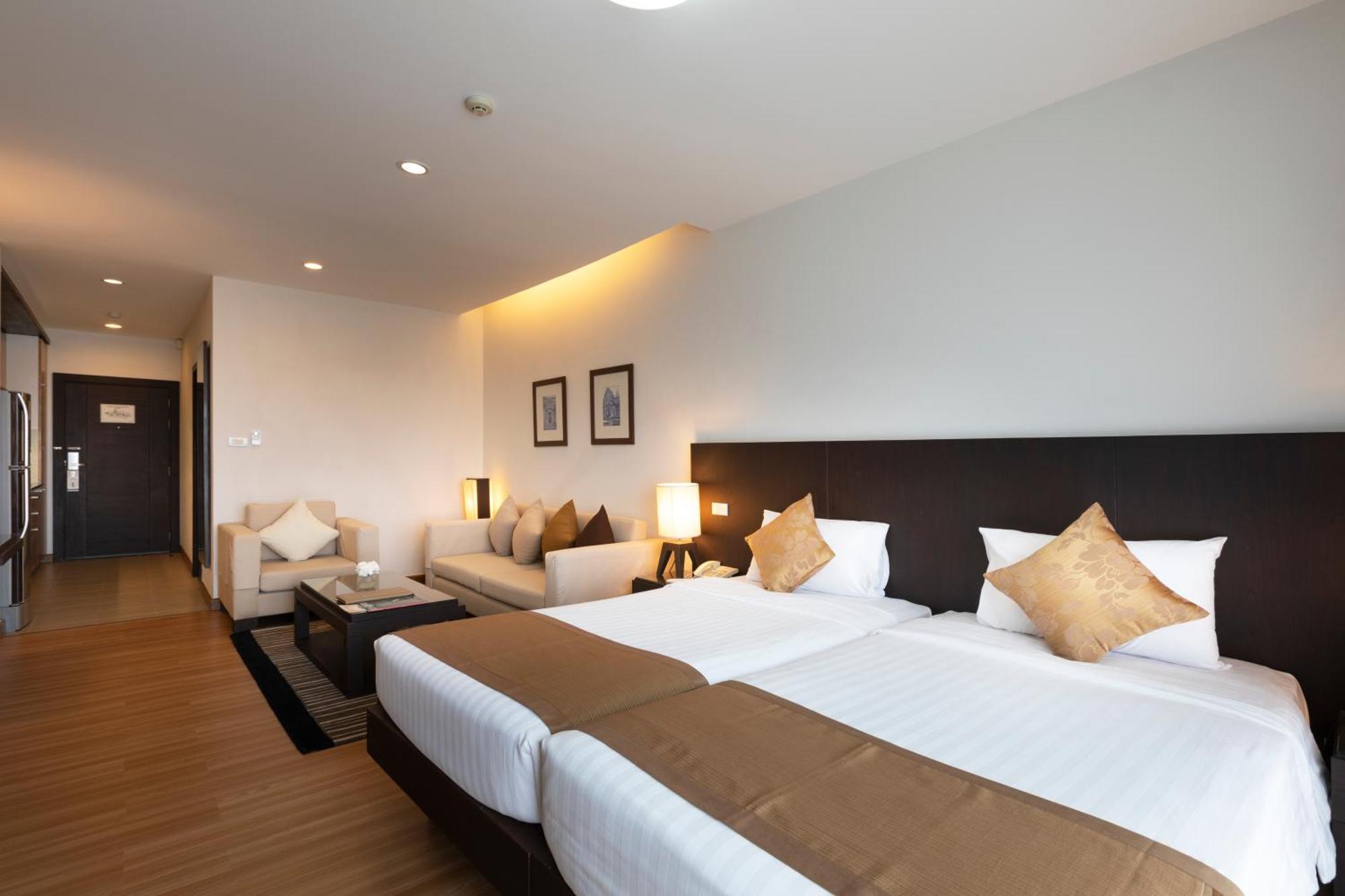 Kantary Hotel Kabinburi Экстерьер фото