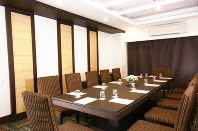 Kantary Hotel Kabinburi Экстерьер фото