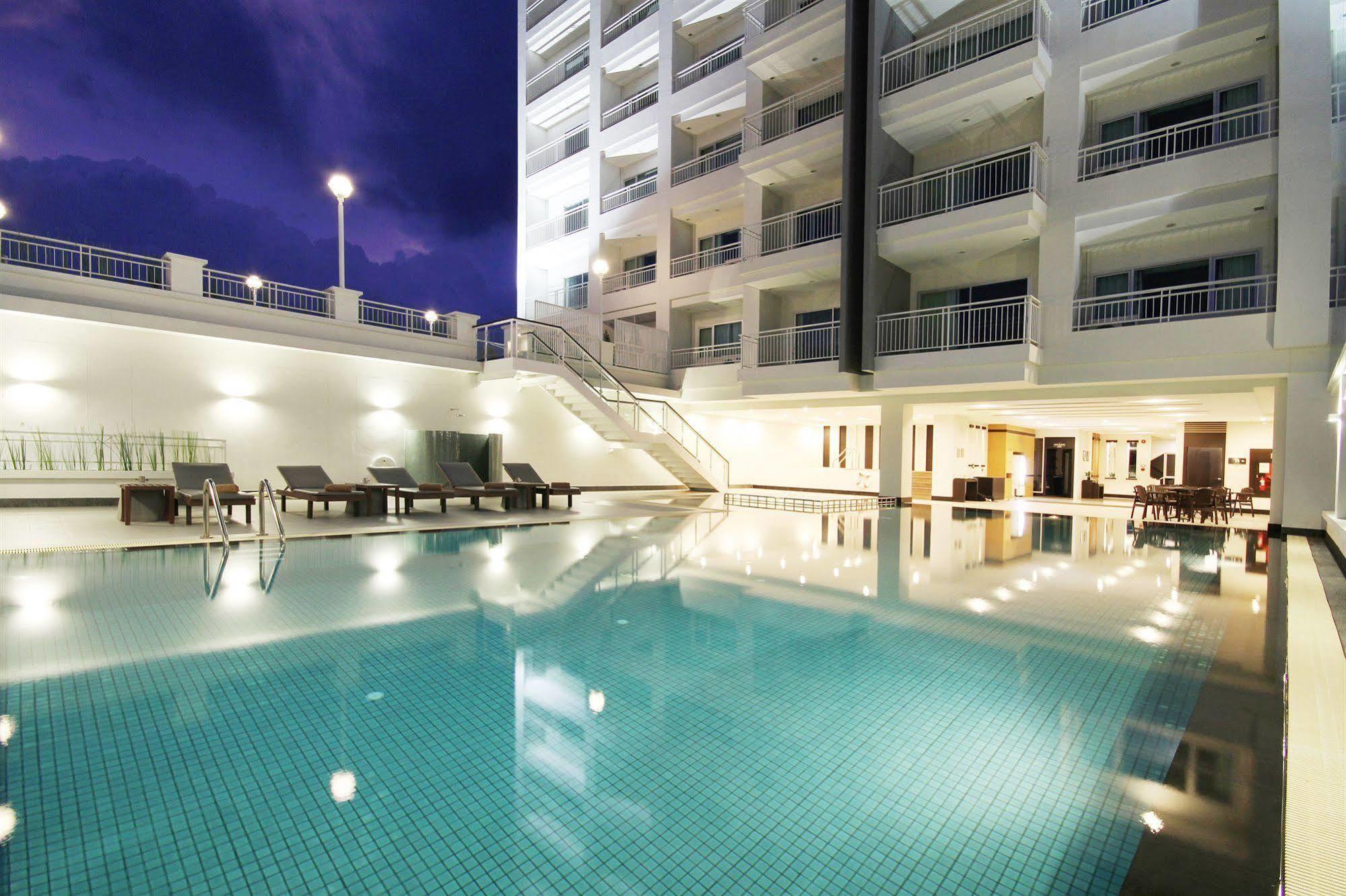 Kantary Hotel Kabinburi Экстерьер фото