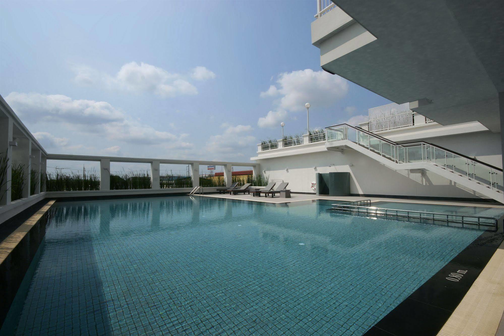 Kantary Hotel Kabinburi Экстерьер фото